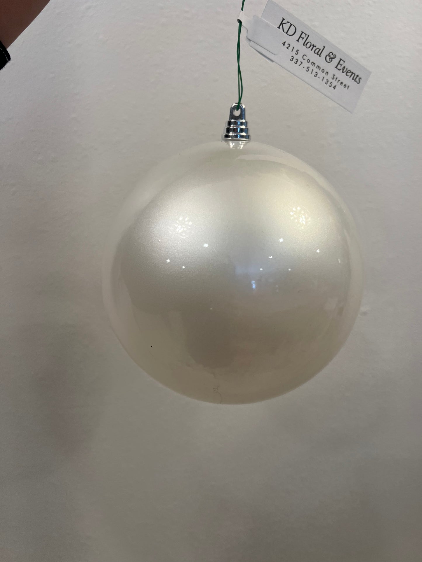 6 Inch White Candy Apple Ornament