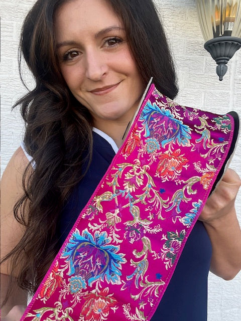 4” X 10yds Jacquard Acanthus Floral, Hot Pink