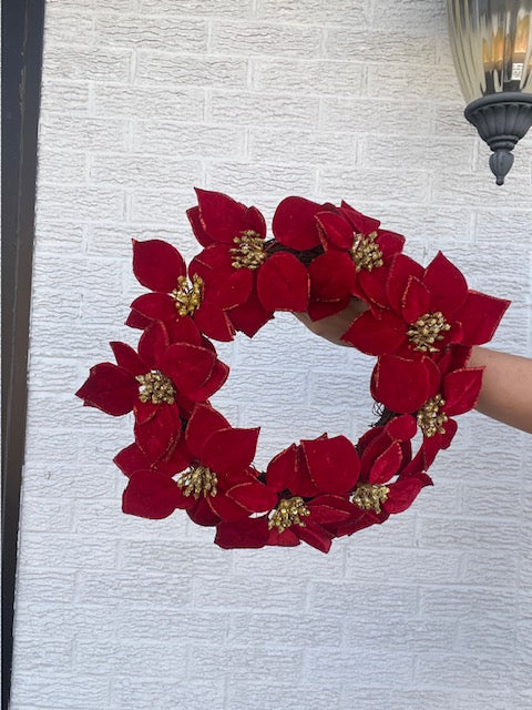 Small Poinsettia Wreath